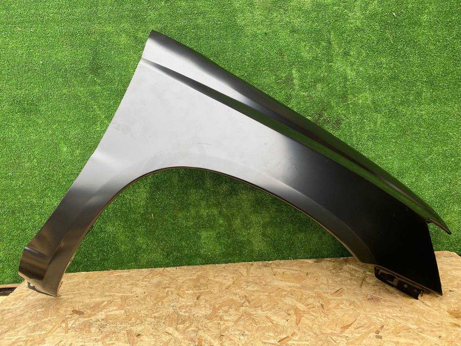 Крыло переднее на тойоту хайландер, новое, дубликат, Тайвань