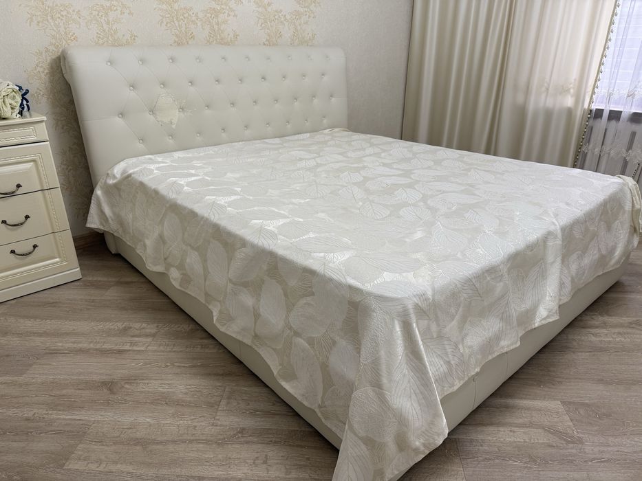 Продам кровать 200*220