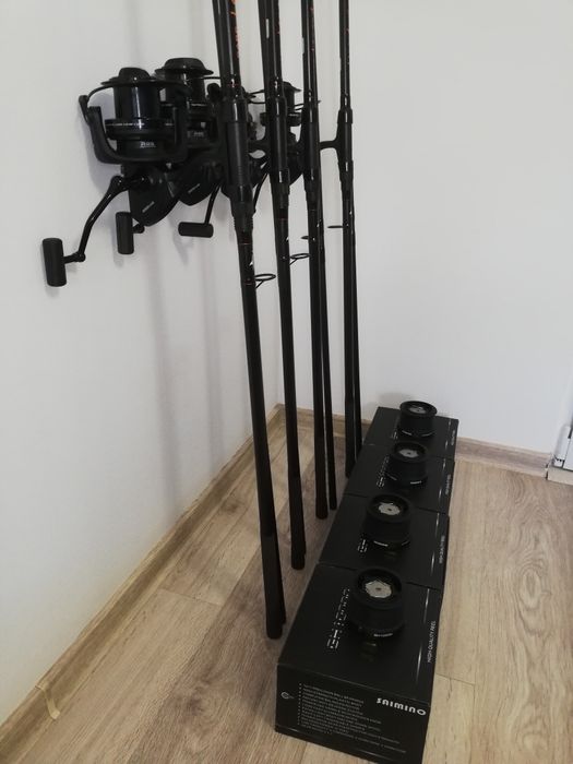 SET 4 Lansete Legend Carp 3.90 m 3.75 LBS + 4 Mulinete SAIMINO GH10000