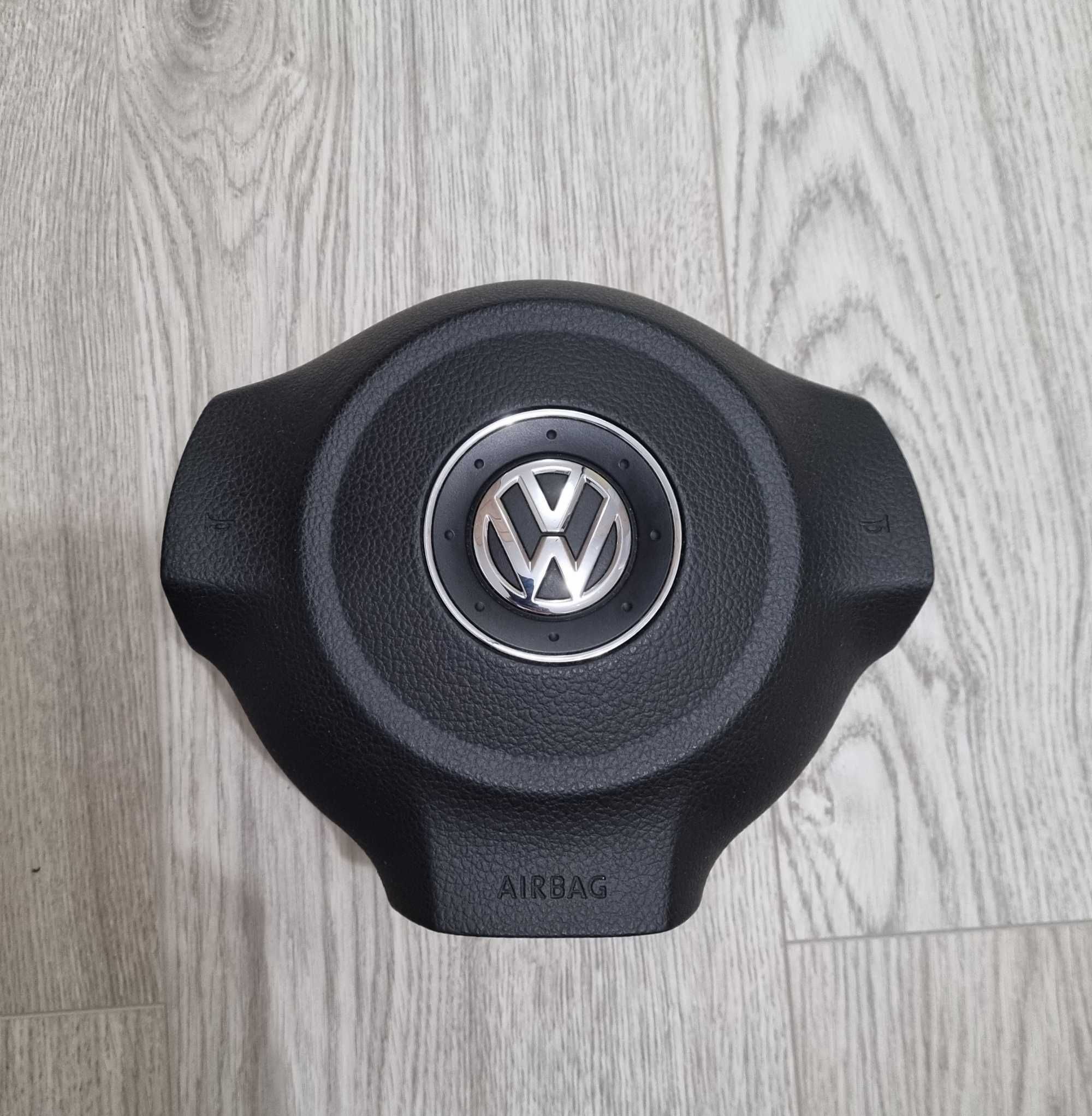 Vând volan Volkswagen Golf Passat