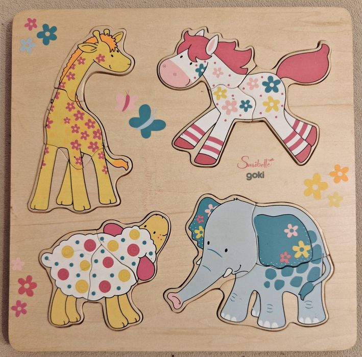 Детски играчки - дървени пъзели, книжки и игра