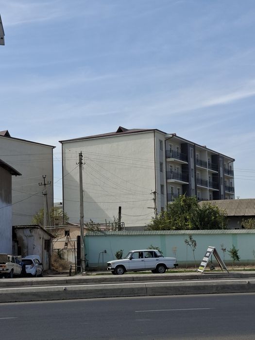 Продаётся 1х комнатная квартира в центре Туйтепа(Нурафшон)