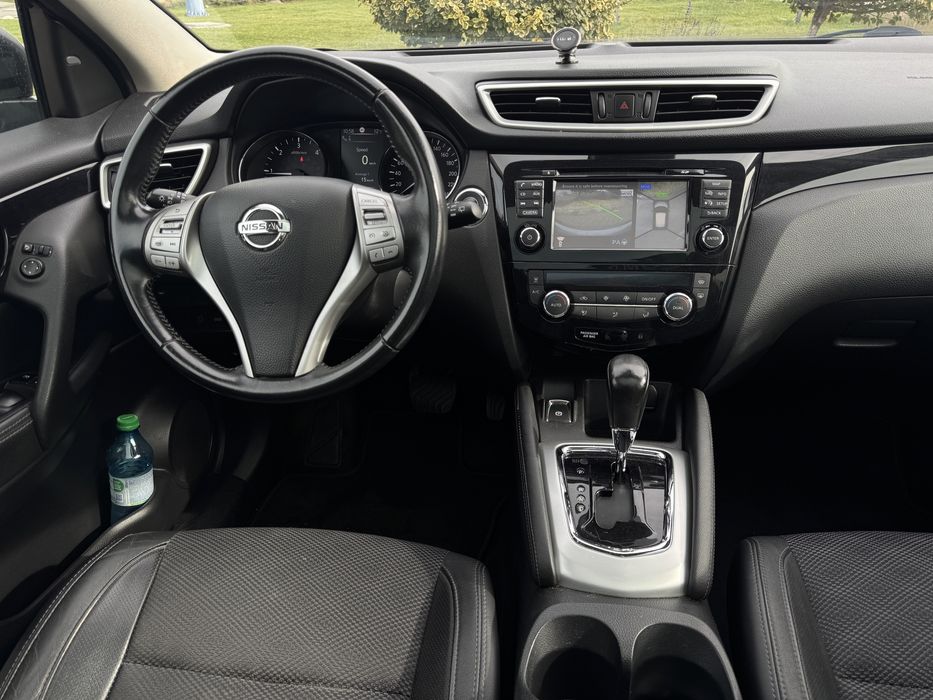 Nissan Qashqai 2018 1.6 Diesel Led/Panorama/Side/Lane/Distronic/Camere