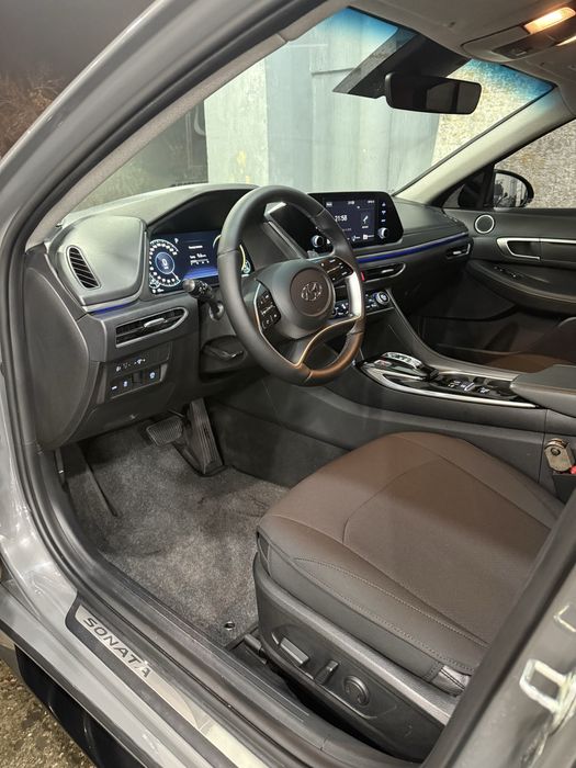 Hyundai Sonata sotiladi