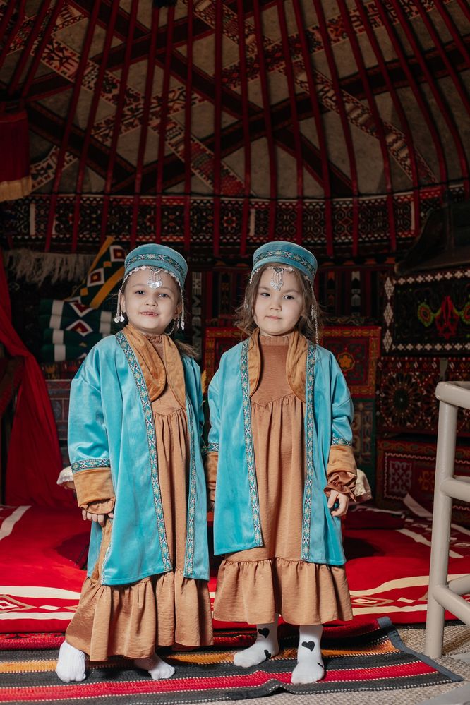 Казак киим, казахская национальная одежда