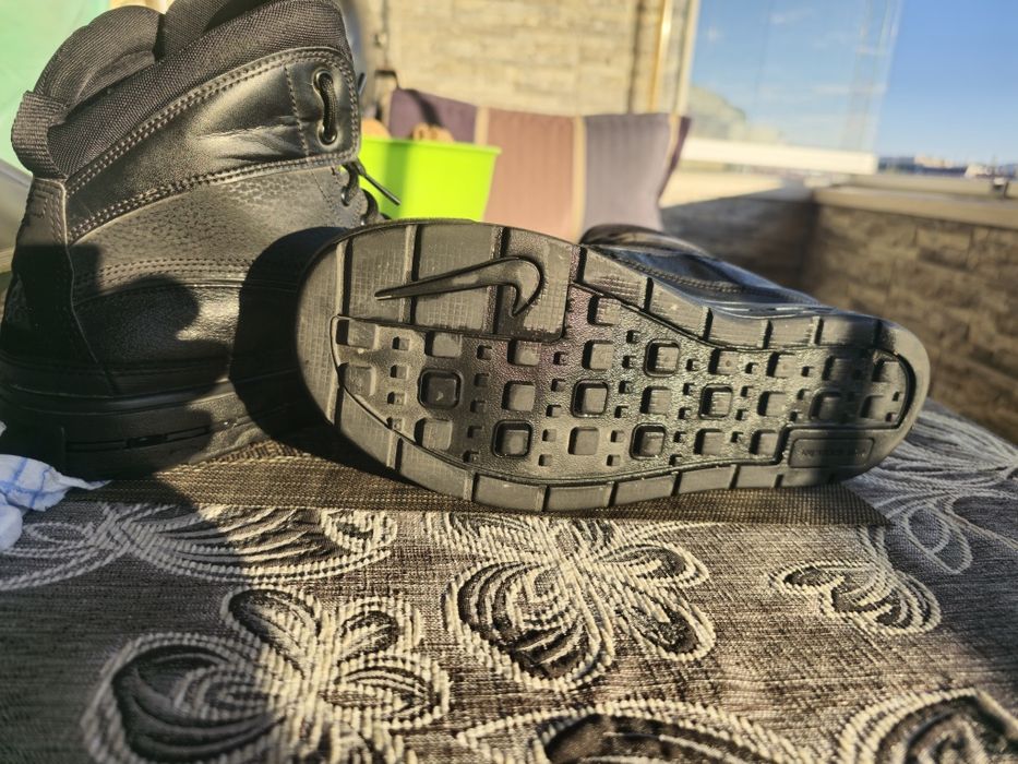 Детски боти Nike естественна кожа