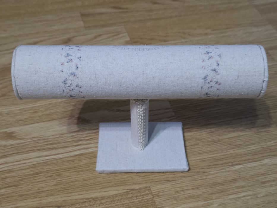 Suport ceasuri - bratari