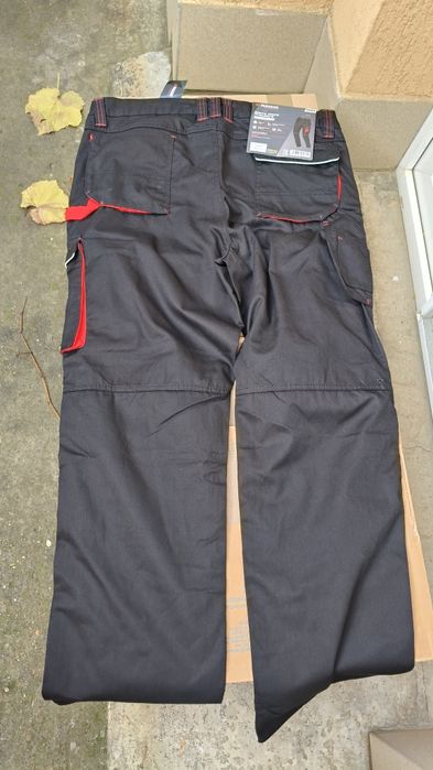 Pantaloni lucru Parkside Performance mărimea 56-XXL