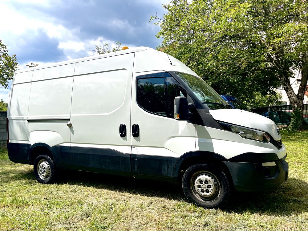 Iveco Daily 2015 – 2.3 Diesel – L3H2 – 235.000 km – Service la zi