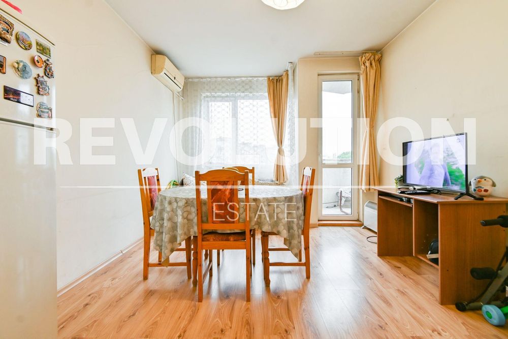 Продава се Двустаен апартамент в София, Слатина - 60 кв.м за 2834 €/кв.м - Снимка #1