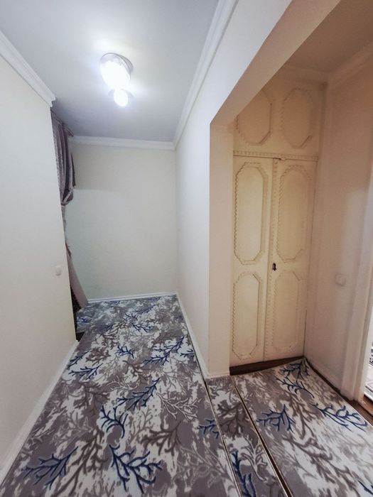 Продаётся с ремонтом 2-комнатная квартира в 2-этаж Адрес Вокзал Билайн