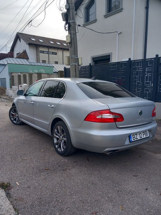 Skoda Superb 2.0 tdi