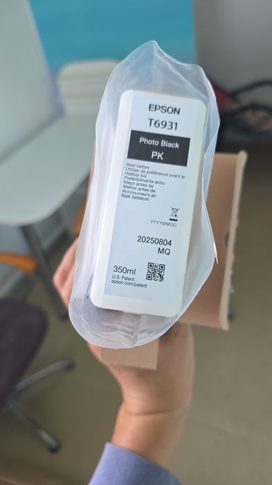 Продам новый картридж Епсон Epson оригинал.