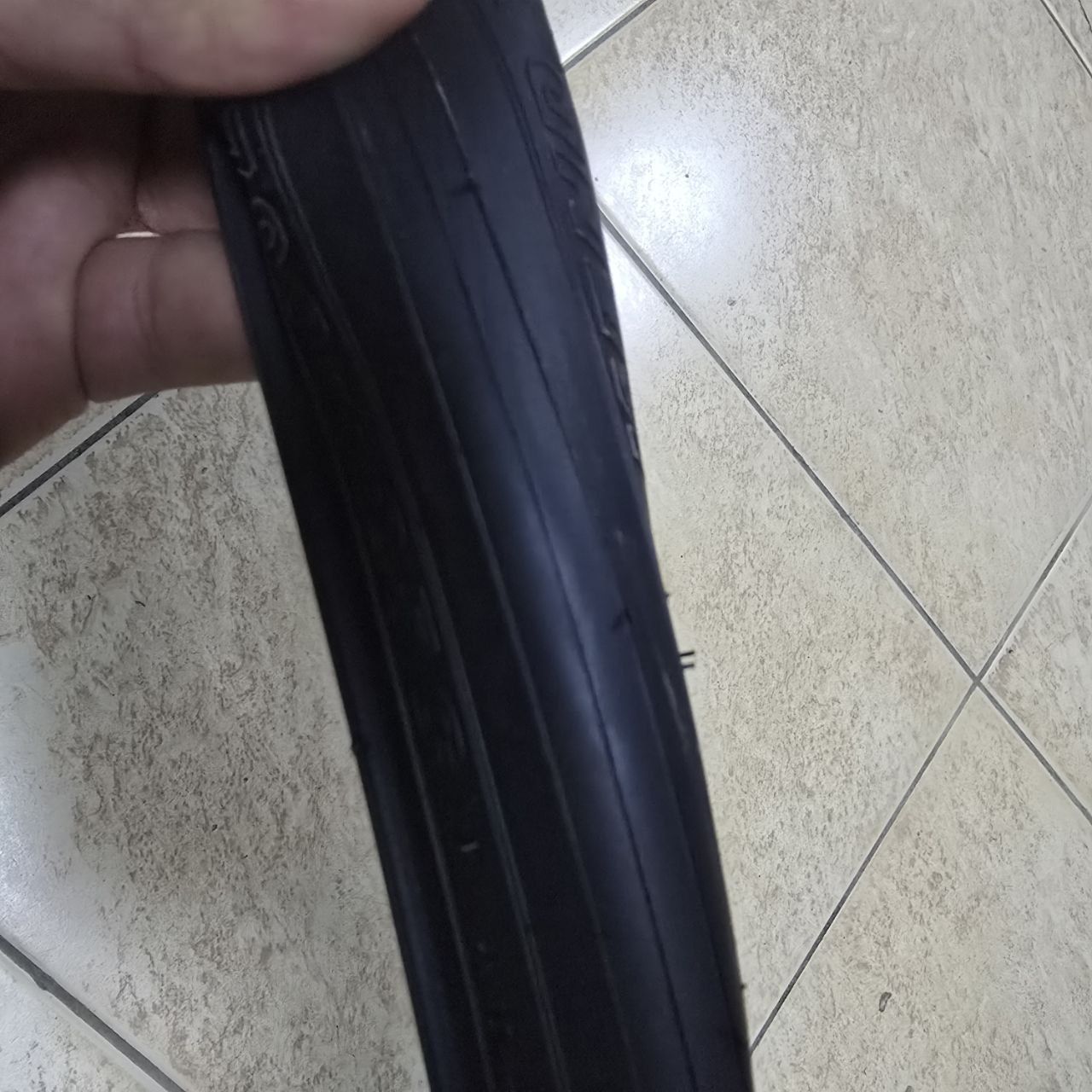 Покрышка шоссейная KENDA 700x25, 622x25. Велосипедные шины и покрышки.