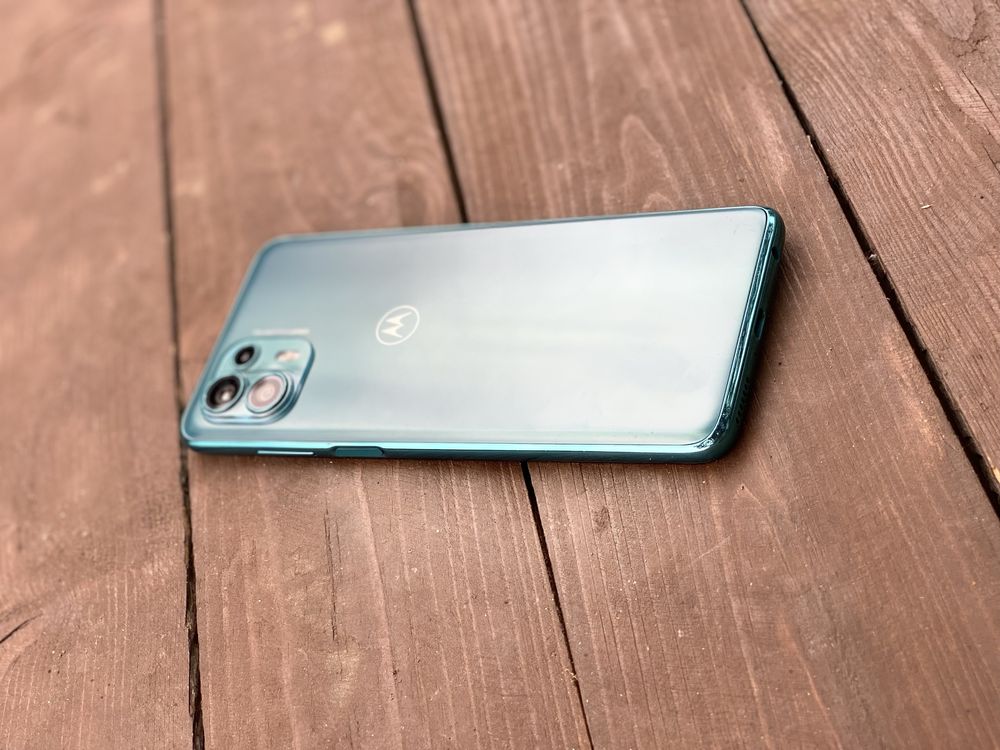 Motorola edge20 lite