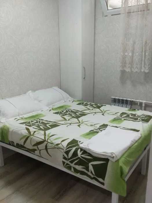 метро ХАМЗА Чиланзар - 1 кв-л 1/3/5 балкон 1.5х6