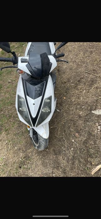 Scuter,49 cc ,stare foarte buna