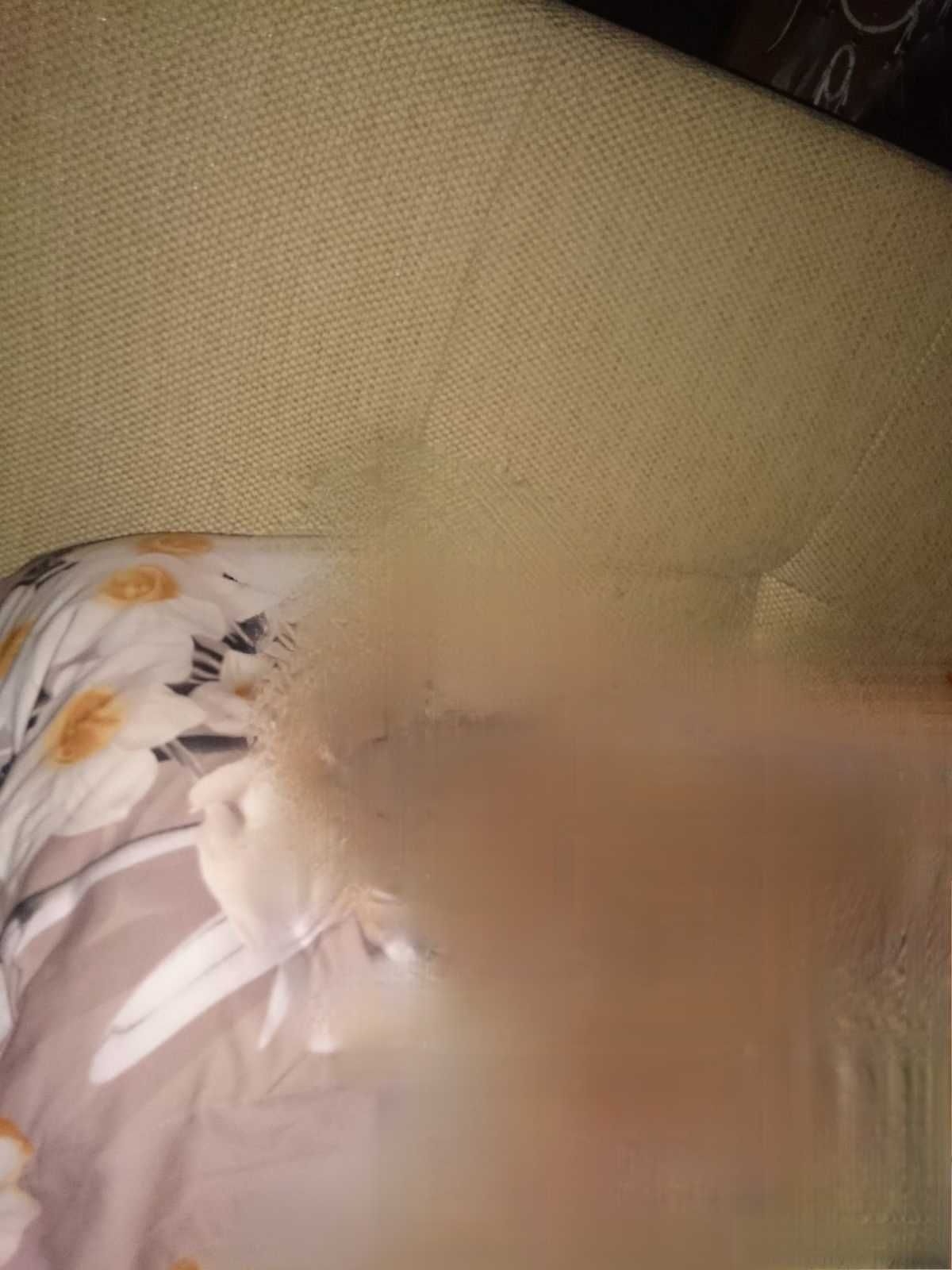 Спалня с гардероб и нощен шкаф