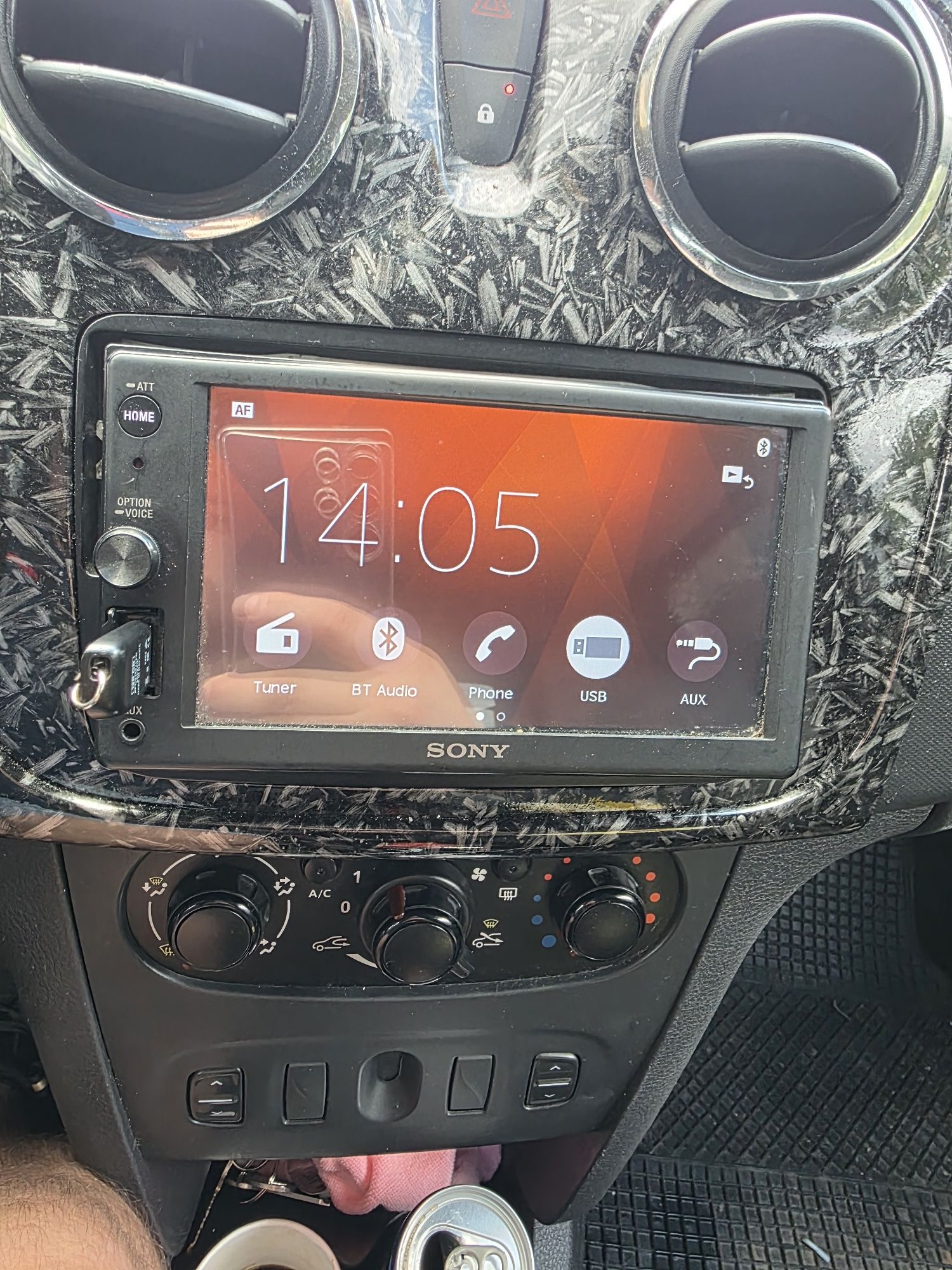 мултимедия Sony XAV-AX1000

Продавам 2-DIN мултимедия Sony XA