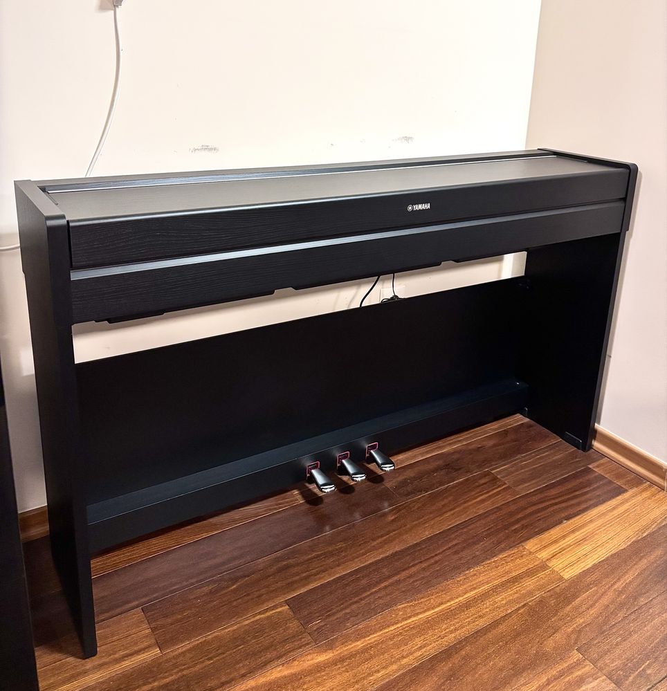 Yamaha YDP S35 B Дигитално пиано