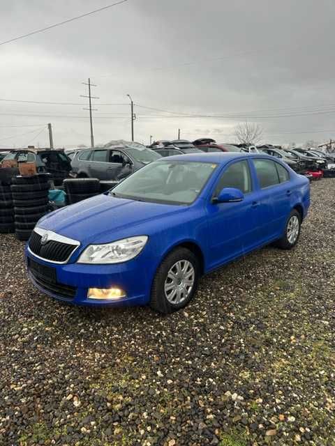 Dezmembrez,Skoda Octavia 2 cutie manuală 1.4 tsi tip CAXA,An 2010