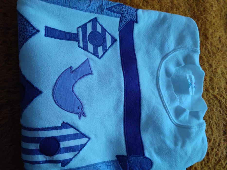 Ватирана блуза , горна част за спорт и туризъм