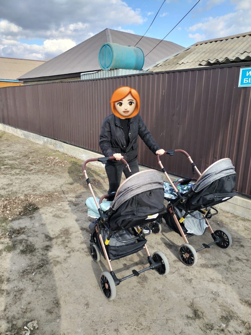 Коляски 2 шт в наличие