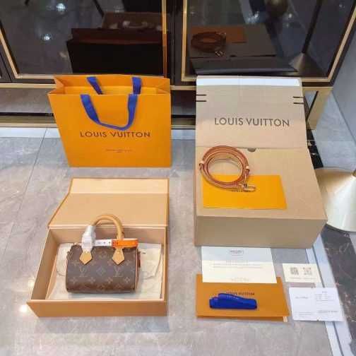 Geanta de mana dama Louis Vuitton 023123
