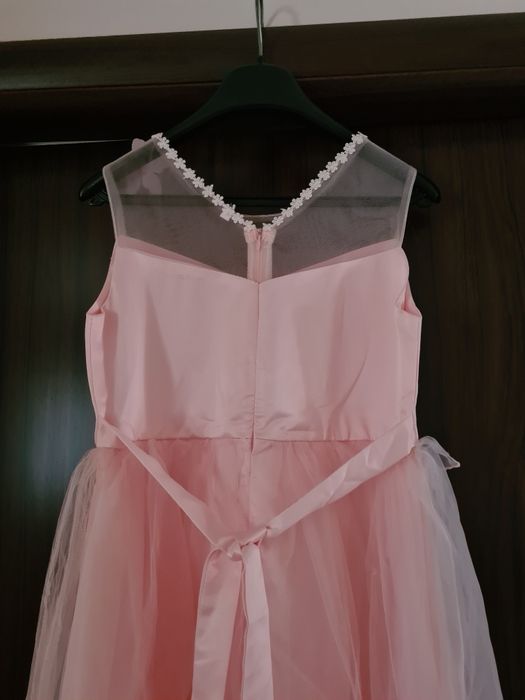 Rochiță pentru fete