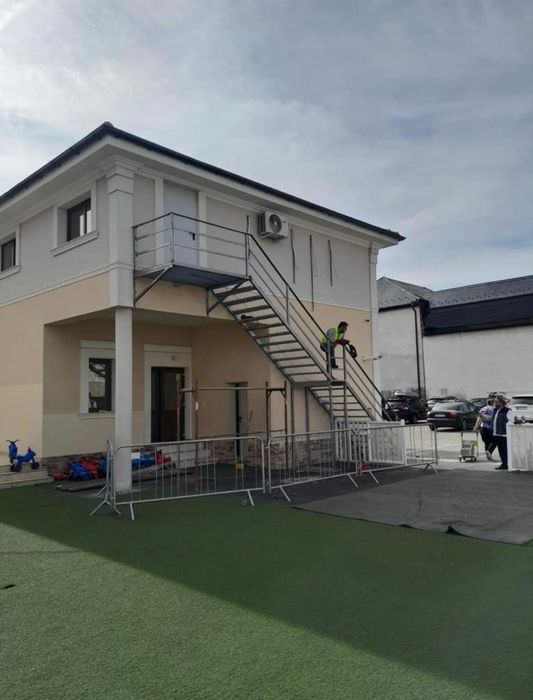 Scara metalica zincata exterioara pt  casa , beci și incendiu ISU