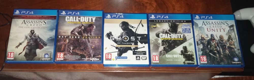 PlayStation 4 slim 1tb + 5 jocuri