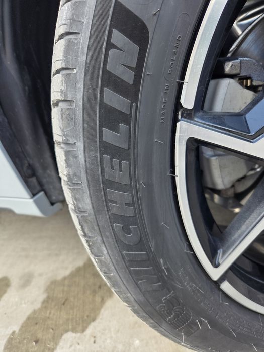 Летни гуми Michelin Pilot sport 4 suv 245/50/19