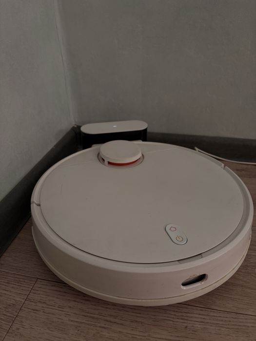 Робот пылесос xiaomi