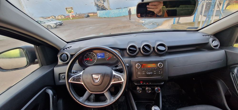 Vand Dacia Duster 1.6 Benzina