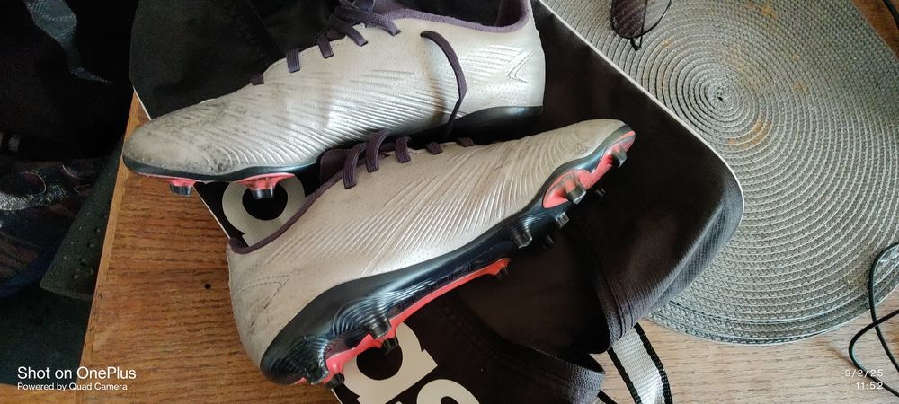 Ghete fotbal Adidas PREDATOR League Multi-ground