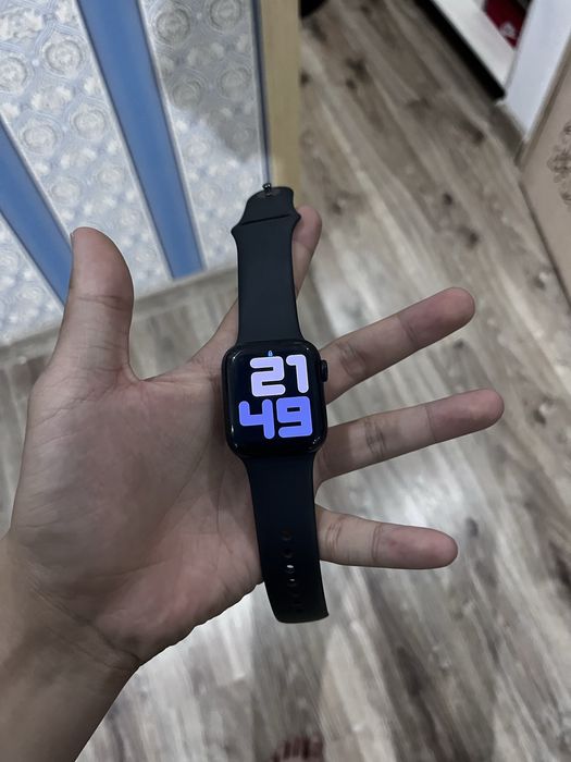 Apple Watch SE 2-го поколения, GPS