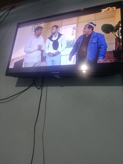 Uy jihozlari sotiladi