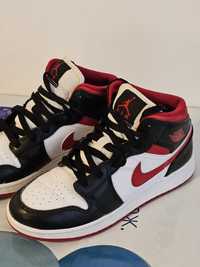 Nike Air Jordan 1 номер 38
