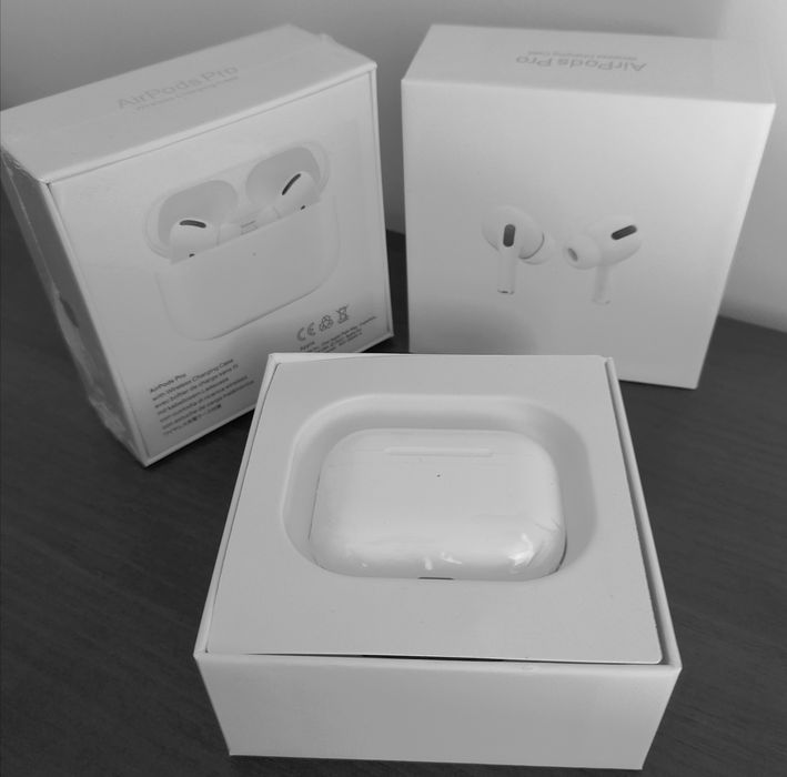 Слушалки AirPods pro с кутия за безжично зареждане