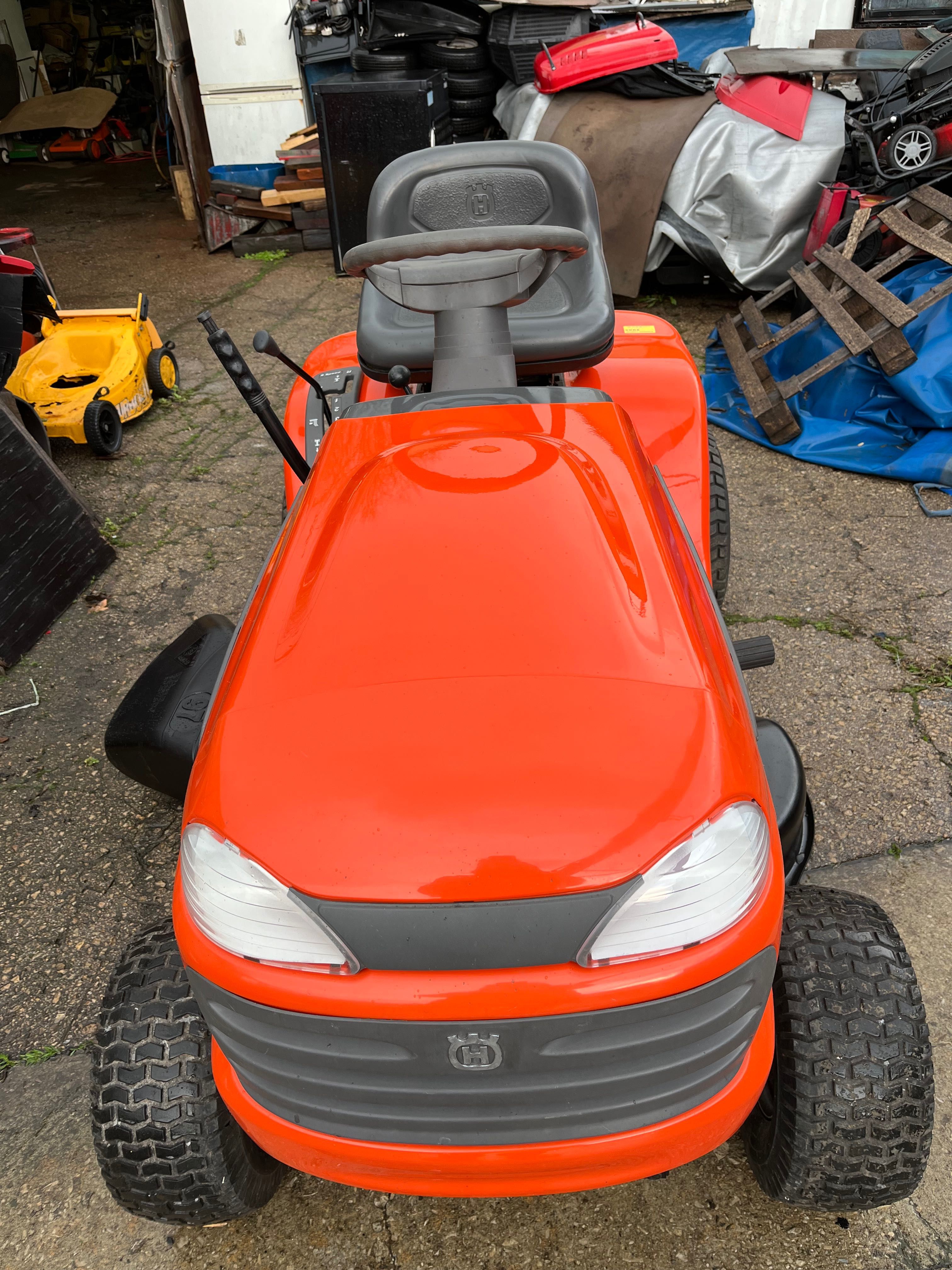 Тракторна косачка HusgVarna 17.0 hp USA