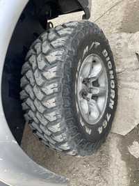 Гуми 31x10.5 R15