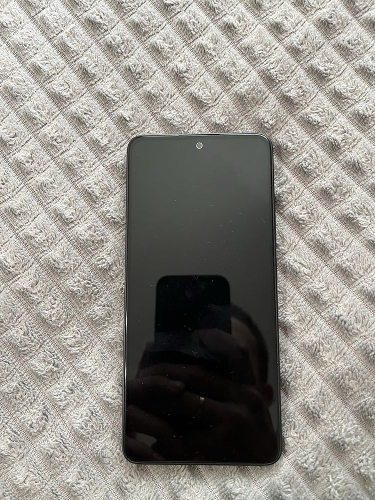 Продам Xiaomi Redmi note 13