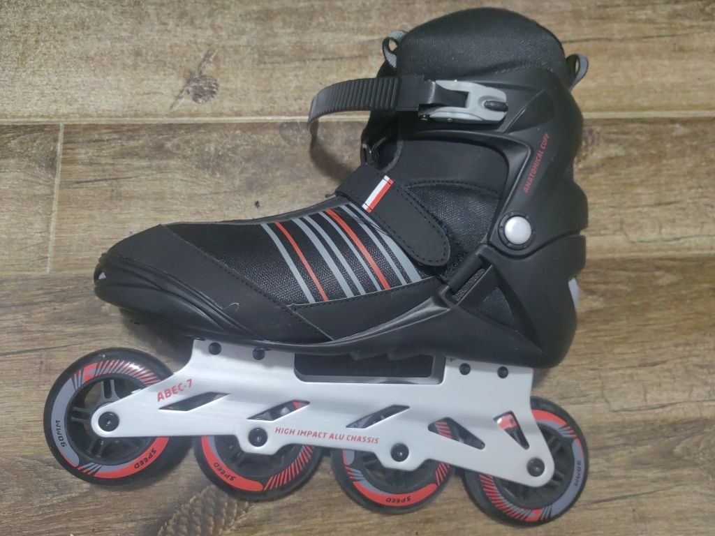 Role/ patine cu role mărimea 43-44