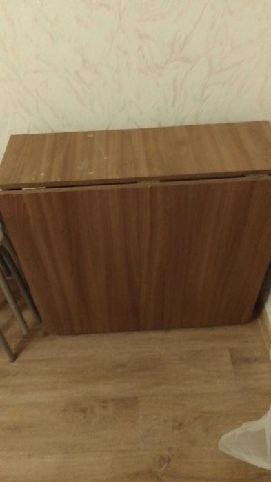 Продам стол тумбу