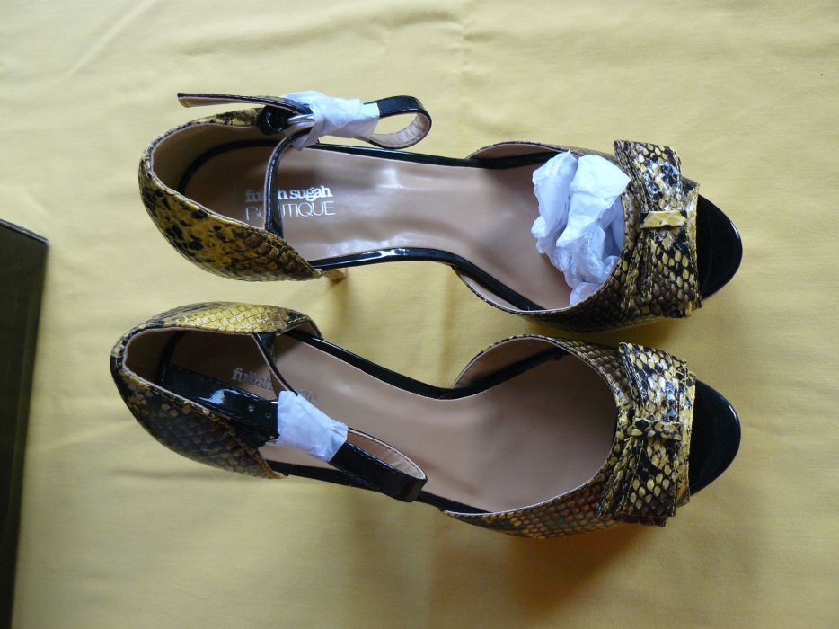 Pantofi dama cu toc inalt Originali "FULLAH SUGAH" model BOUTIQUE