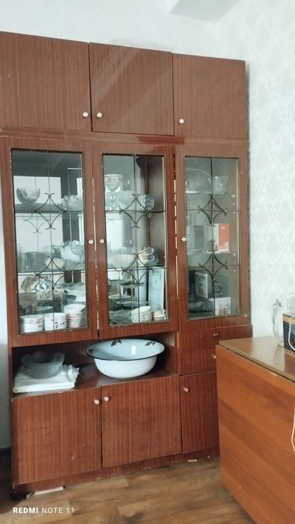 Советский сервант