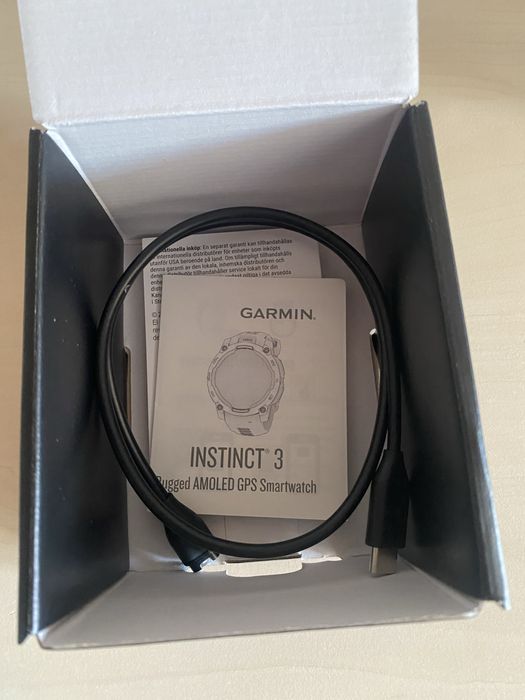 Garmin Instinct 3 - Amoled
