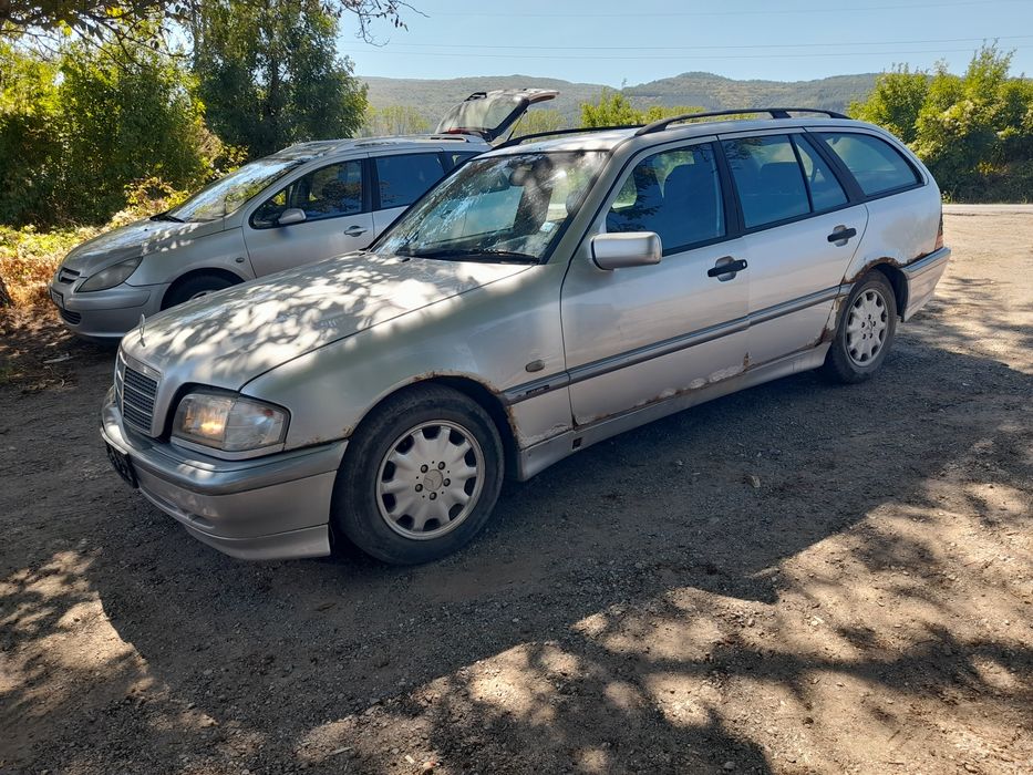 Мерцедес С220 CDI на части