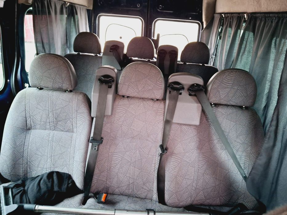 Vand Ford Tranzit 8+1 locuri