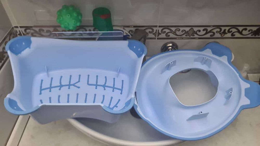 Сиденье / накладка на унитаз и подставка для ног